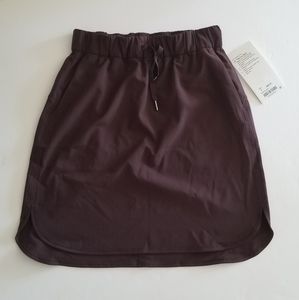 NWT Lululemon On the Fly Skirt
